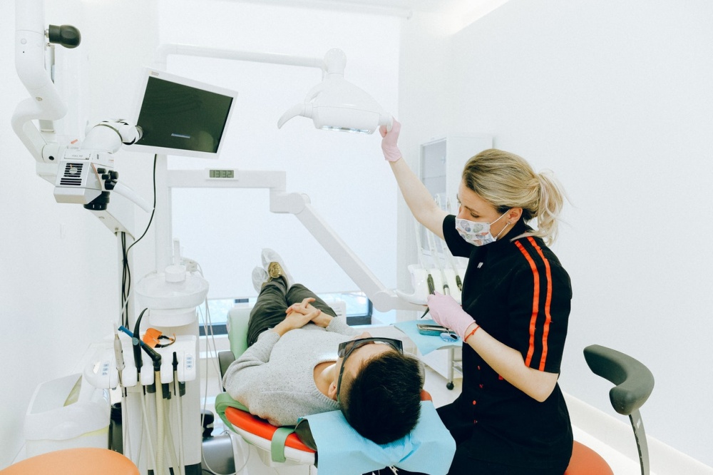 Белорусские стоматологии переходят на российские материалы