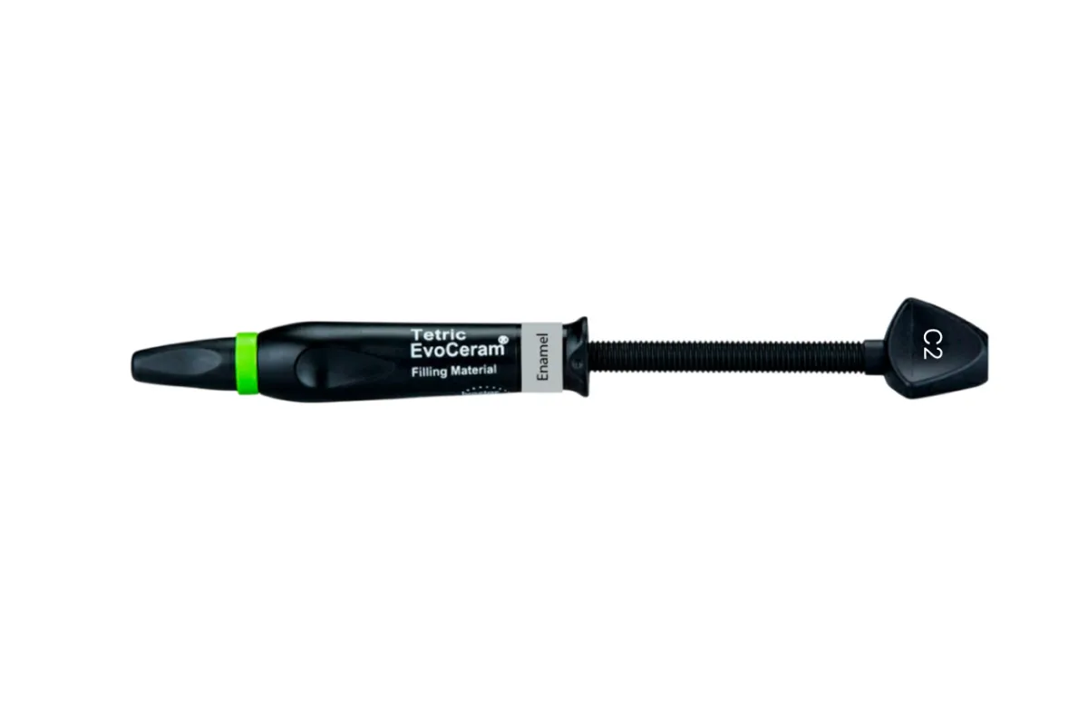 Tetric EvoCeram Refill Enamel C2, шприц - (1 х 3г.)